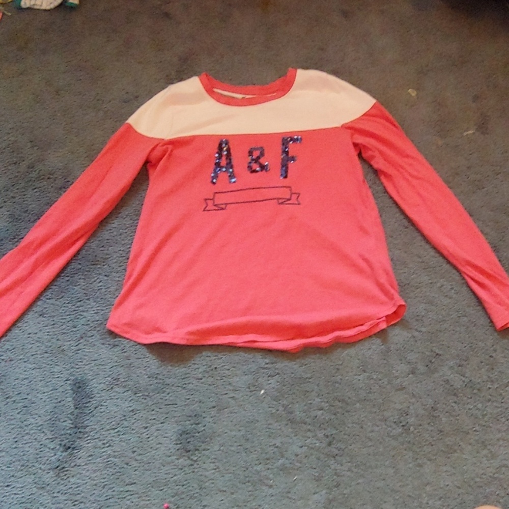Long sleeve shirt